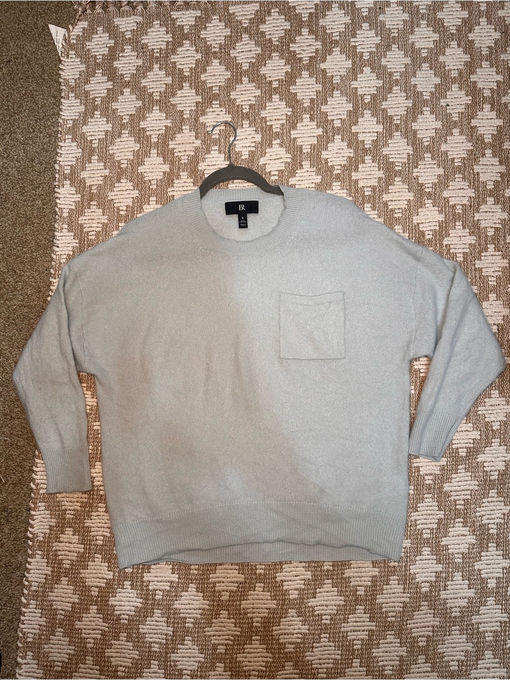 Banana Republic Women’s Pale Gray Crewneck Pocket Sweater - Size Small